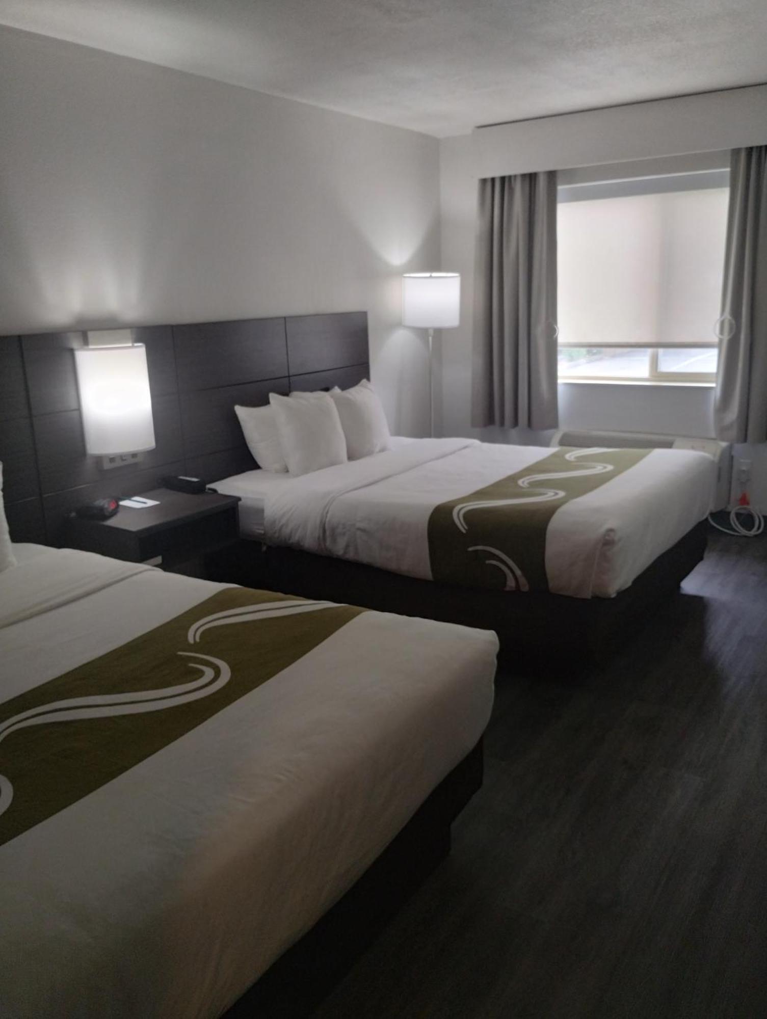 Quality Inn & Suites Wilsonville Exteriör bild